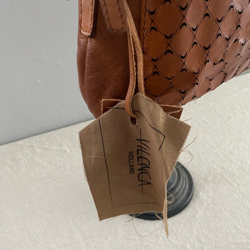 Vilenca Holland Woven Leather Crossbody Purse